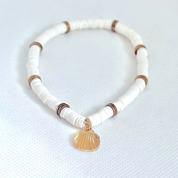 🎉4 FOR $10🎉Shell Stretch Bracelet - Picture 1 of 1